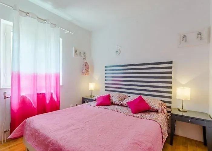 Blue Oasis - Three Bedroom St Villa *